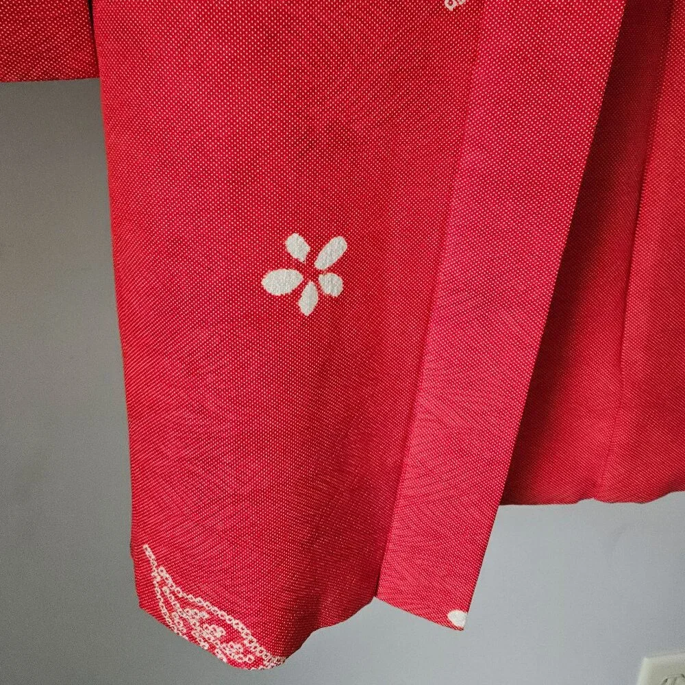 Vintage Red Silk Kimono Jacket: Jacquard Shibori Haori H1526 - Picture 5 of 11